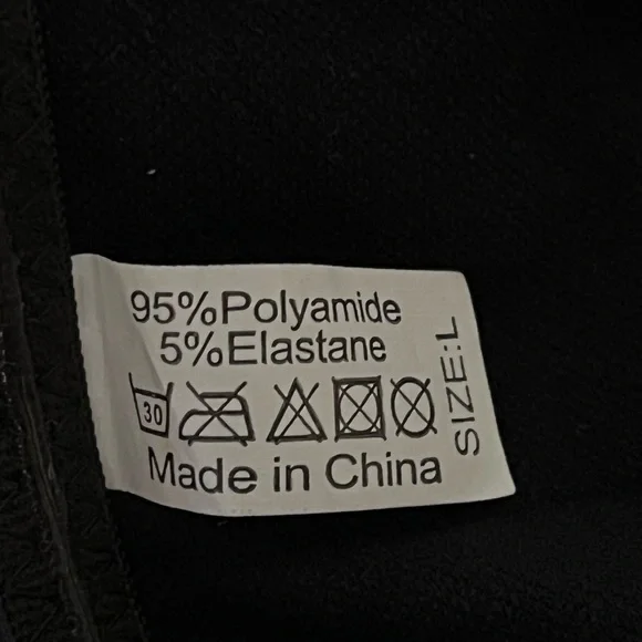 Lingerie Box 3 pc. Wireless Bandeau Bra - Picture 7 of 8